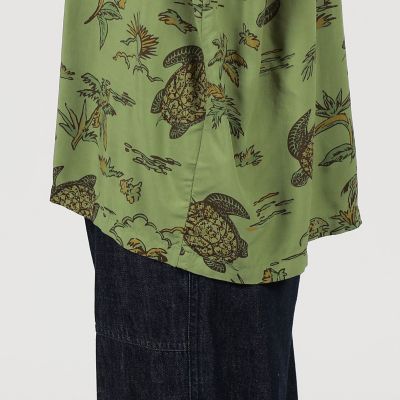 【別注】ＴＷＯ　ＰＡＬＭＳ　レーヨン　アロハシャツ