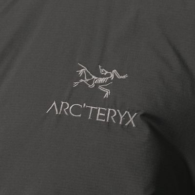 ＡＲＣ’ＴＥＲＹＸ　ＡＴＯＭ　ＬＴ　ＨＯＯＤＹ　ナイロン　ジップアップフードブルゾン