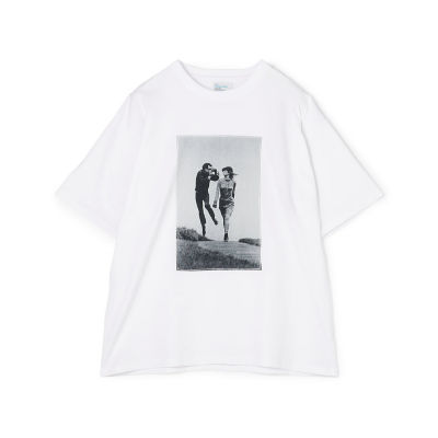 ＜TOMORROWLAND (Men)＞ＴＨＥ　ＩＮＴＥＲＮＡＴＩＯＮＡＬ　ＩＭＡＧＥＳ　ショートスリーブフォトＴシャツ