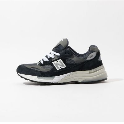 Ｎｅｗ　Ｂａｌａｎｃｅ　Ｍ９９２　ＧＧ　Ｍａｄｅ　ｉｎ　Ｕ．Ｓ．Ａ　スニーカー