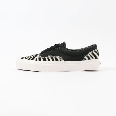 ＶＡＮＳ　ＥＲＡ　９５　ＤＸ　Ｚｅｂｒａ　スニーカー