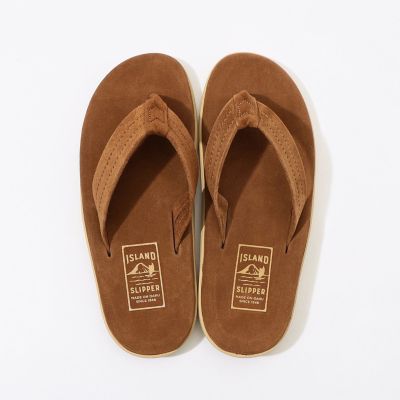ＩＳＬＡＮＤ　ＳＬＩＰＰＥＲ　ＰＴ２０３　スエードトングサンダル