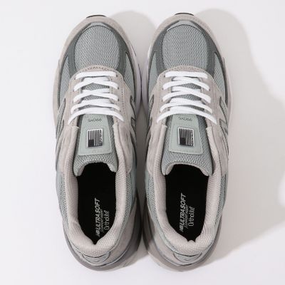 Ｎｅｗ　Ｂａｌａｎｃｅ　Ｍ９９０ｖ５　Ｍａｄｅ　ｉｎ　Ｕ．Ｓ．Ａ．　スニーカー