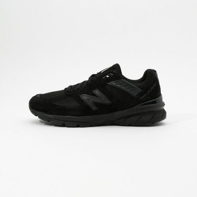 Ｎｅｗ　Ｂａｌａｎｃｅ　Ｍ９９０ｖ５　Ｍａｄｅ　ｉｎ　Ｕ．Ｓ．Ａ．　スニーカー　トリプルブラック