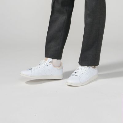 ａｄｉｄａｓ　Ｏｒｉｇｉｎａｌｓ　ＳＴＡＮ　ＳＭＩＴＨ　レザースニーカー