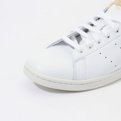 ａｄｉｄａｓ　Ｏｒｉｇｉｎａｌｓ　ＳＴＡＮ　ＳＭＩＴＨ　レザースニーカー