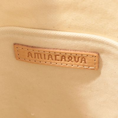 ＡＭＩＡＣＡＬＶＡ　ウォッシュドキャンバス　４ポケットトートバッグ