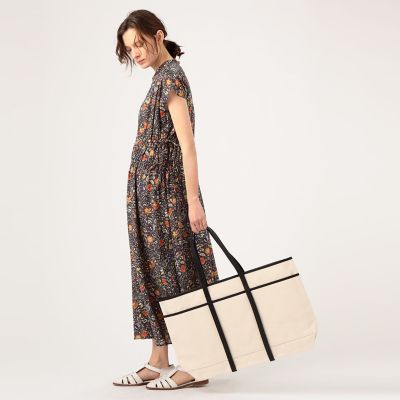 ＡＭＩＡＣＡＬＶＡ×ＴＯＭＯＲＲＯＷＬＡＮＤ　キャンバストート
