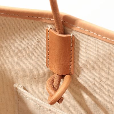 別注】AMIACALVA×TOMORROWLAND キャンバス