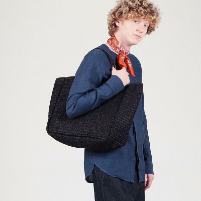 ＡＭＩＡＣＡＬＶＡ　Ｇｒａｓｓｙ　Ｔｏｔｅ　Ｌ　バッグ