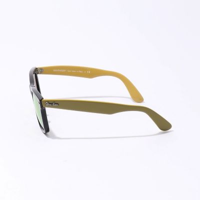Ｒａｙ－Ｂａｎ　ＷＡＹＦＡＲＥＲ（Ｆ）　５２ｍｍ　サングラス