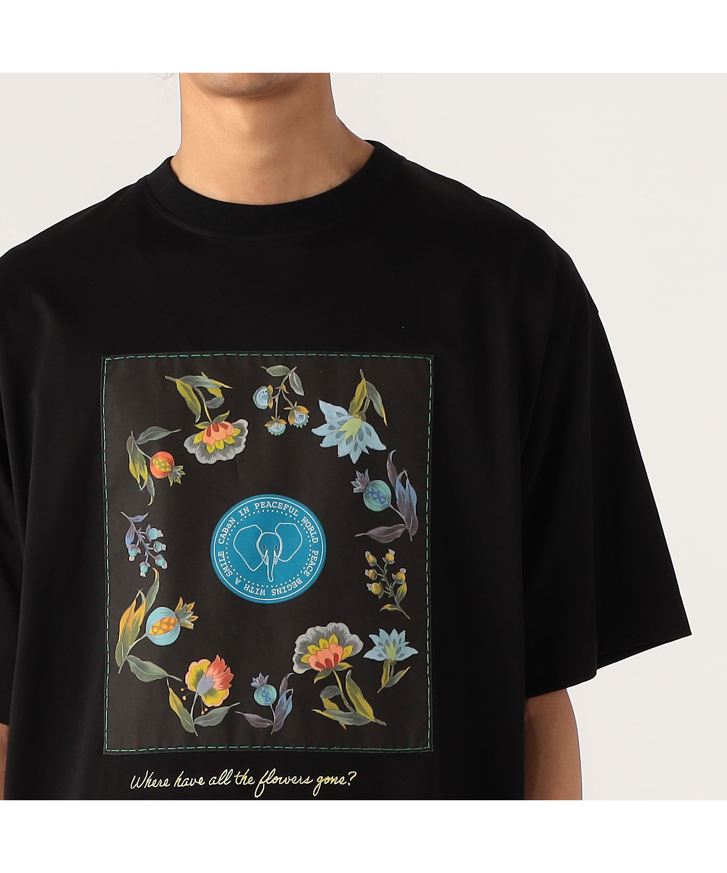 CABaN スビンコットン フラワーサークルプリントTシャツ CABaN スビンコットン フラワーサークルプリントTシャツ