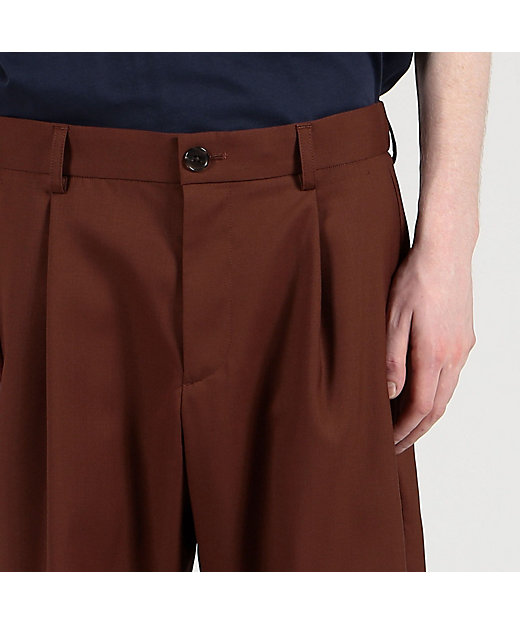 CABaN ウォッシャブルウール ワンタックショートパンツ CABaN ウォッシャブルウール ワンタックショートパンツ