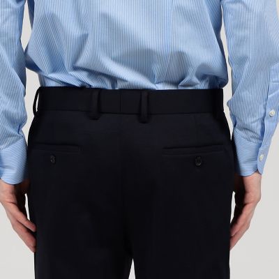 ストレッチポンチ　ノープリーツ　スリムパンツ