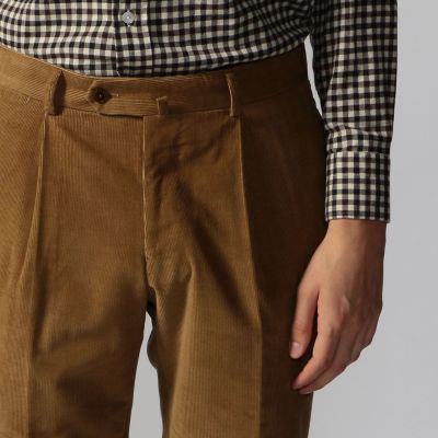 コットンコーデュロイ　１プリーツテーパードパンツ　ＰＯＮＴＯＧＬＩＯ