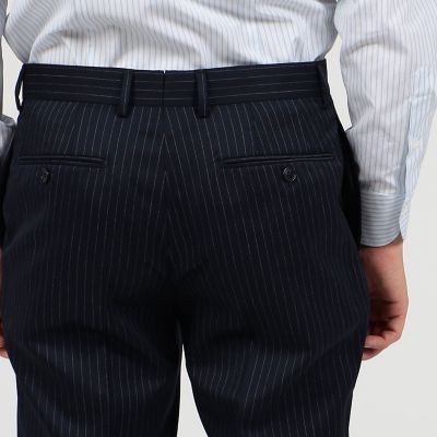 ウール　ピンストライプ　シングルブレステッド２Ｂスーツ