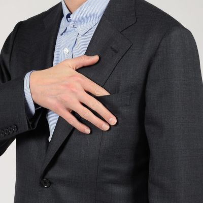 ＴＲＡＶＥＬＬＥＲ　ウールシルク　シングルブレステッド２Ｂスーツ　Ｅ．Ｚｅｇｎａ
