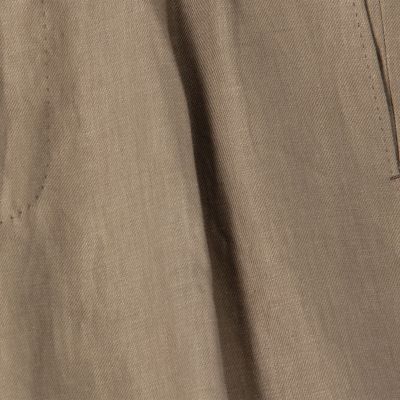 フレンチリネン　バックベルト　ショートパンツ