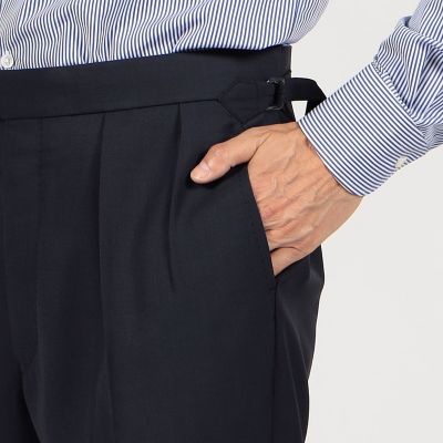 【別注】ＦＵＭＩＹＡ　ＨＩＲＡＮＯ　ＴＨＥ　ＴＲＯＵＳＥＲＳ　ウールツイル　トラウザーズ　ＲＥＧＥＮＴ