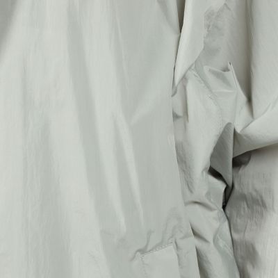ＨＥＶＯ　ナイロン　パッカブルフーデッドコート