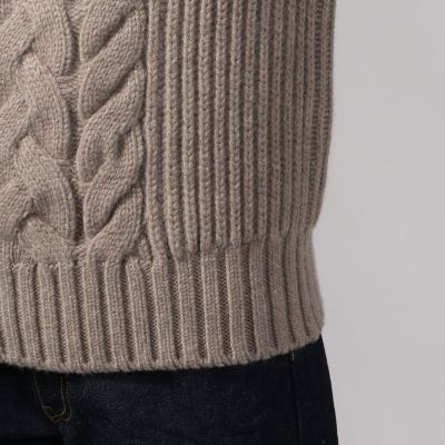 ウールカシミヤ　タートルネックニット　ＺＥＧＮＡ　ＢＡＲＵＦＦＡ