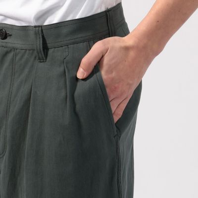 ハイツイストコットンギャバジン 2プリーツワイドパンツ