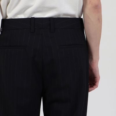 ウール　フロントダーツストレートパンツ