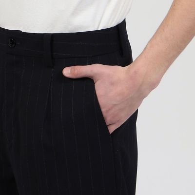ウール　フロントダーツストレートパンツ