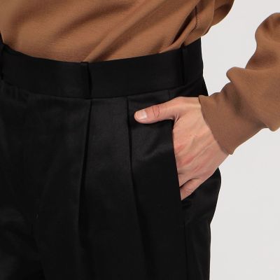 フィンクスコットンウエポン　２プリーツパンツ