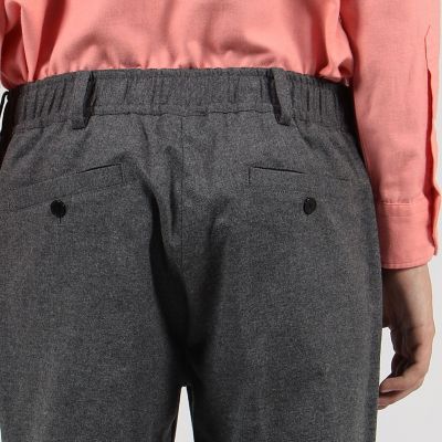 ストレッチフランネル　スリムテーパードパンツ