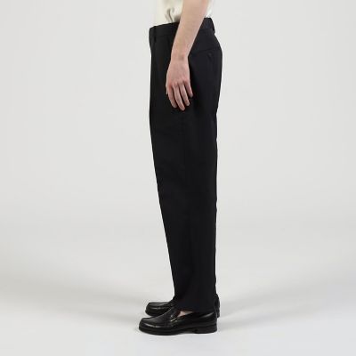コットントロピカル　１タックパンツ