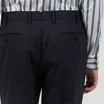 ポリエステルウール　スリムストレートスラックス　ＦＲＥＥ　ＦＩＴ