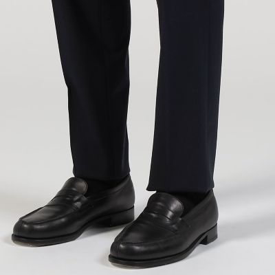 ポリエステルウール　スリムストレートスラックス　ＦＲＥＥ　ＦＩＴ