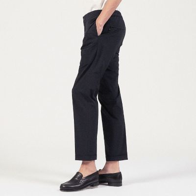 ナイロンポリウレタン　ノープリーツスリムパンツ