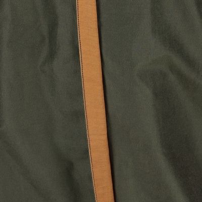 コードシルク混タフタ　ペグトップワイドパンツ