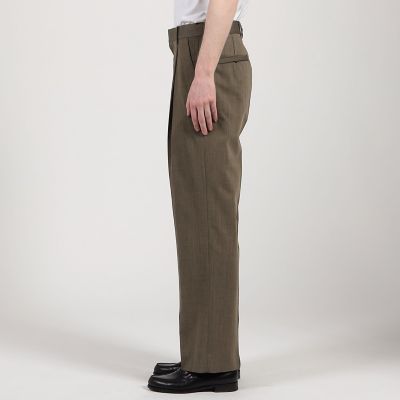 ウールナイロン　１プリーツ　ストレート　バレルパンツ