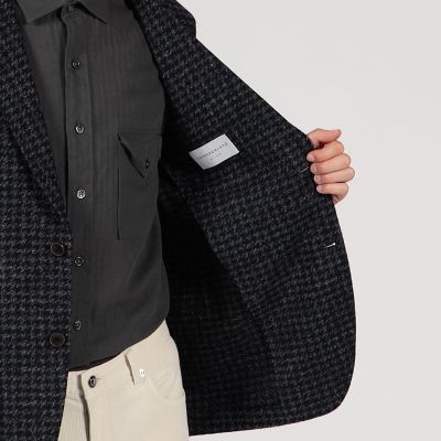 アクリルウールポリエステル　ジャガードニット　シングルブレステッド２Ｂジャケット