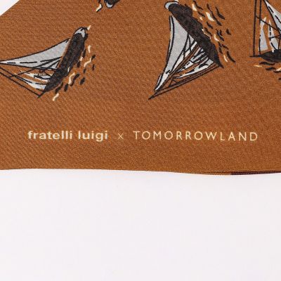 Fratelli Luigi 両面プリント　シルクスカーフ Fratelli Luigi 両面プリント シルクスカーフ