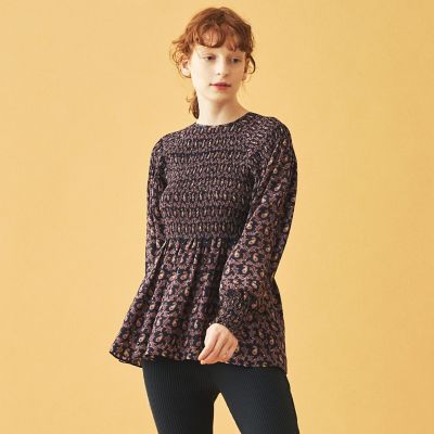 レーヨンシルクペイズリープリント　シャーリングブラウス