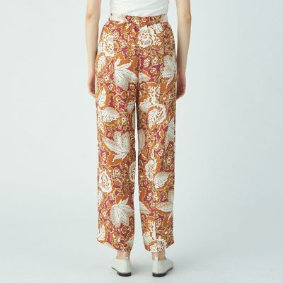 TOMORROWLAND プリント柄カジュアルパンツ TOMORROWLAND（プリント ・ カジュアルパンツ）のフリマアイテム一覧