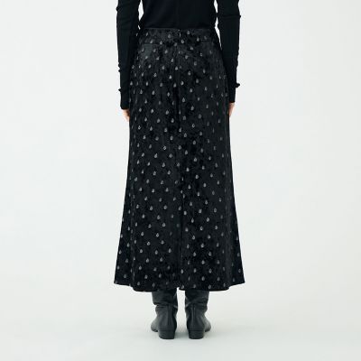 ベロアエンブロイダリー ナロースカート | maison TOMORROWLAND/メゾン