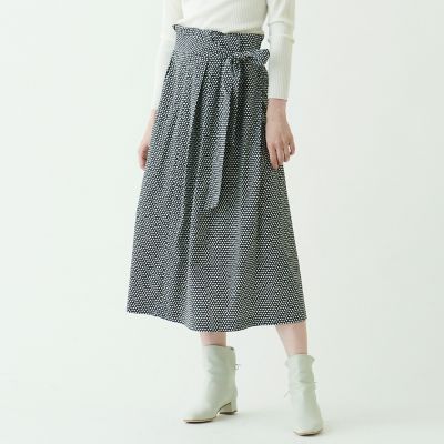 コットンタイプライタープリント　タックスカート