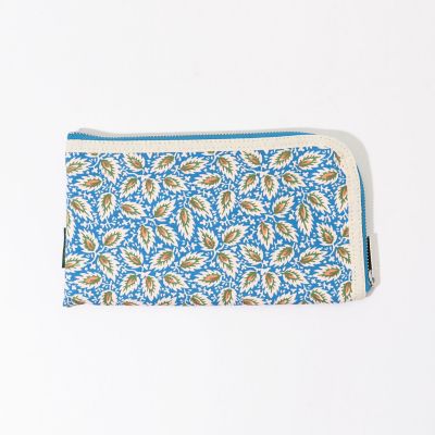 [maison TOMORROWLAND/メゾン トゥモローランド] SOULEIADO コットンオックス パスポートケース 62Lブルーケイ【三越伊勢丹/公式】
