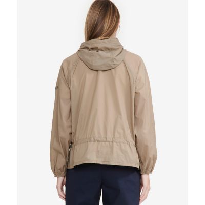【新品未使用】BOSS 撥水フーデッド　ジャケット アウター　定価49,500円 撥水 パッカブルフーデッドジャケット | AIGLE/エーグル | 三越