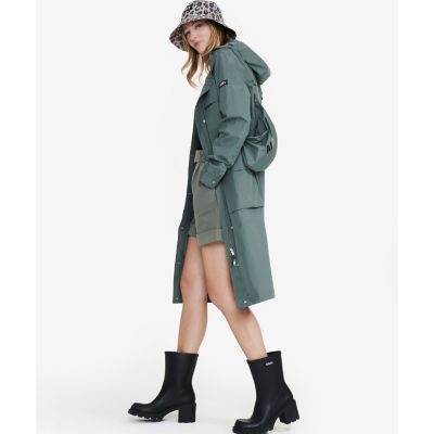 透湿防水 パッカブルロングフーデッドジャケット | AIGLE