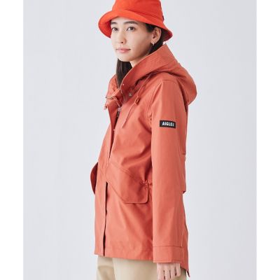 透湿防水　フーデッドジャケット