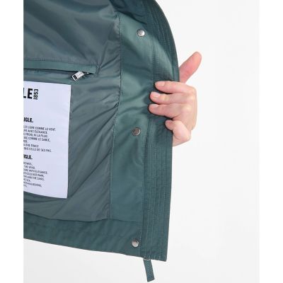 ＧＯＲＥ－ＴＥＸ　ゴアテックス　防風　防水　撥水　透湿　フィッシュテールフーデッドジャケット