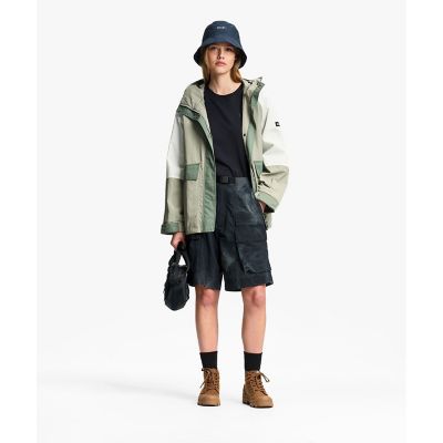 透湿 防水シーム カラーブロック ショートフレアジャケット | AIGLE
