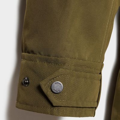 ゴアテックス　オディカウ　ジャケット