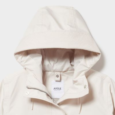 ゴアテックス　フーデット　ジャケット